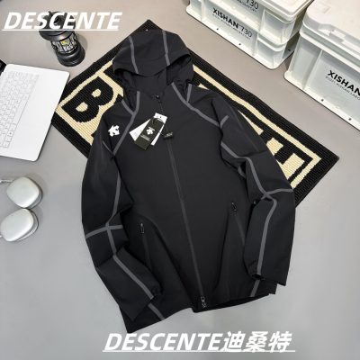 Best Selling Descente Long Sleeves Black Solid Luxury
