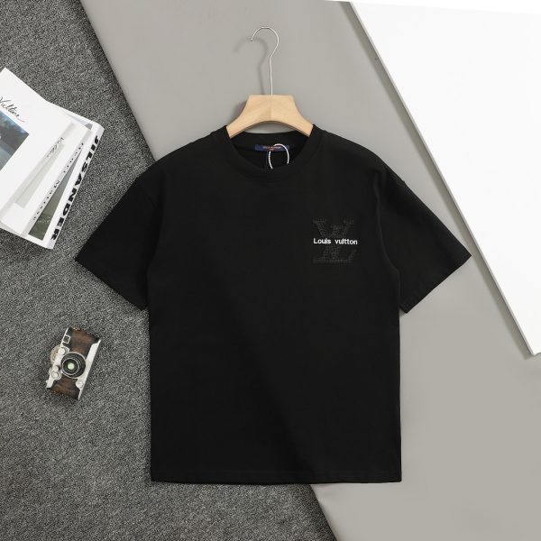 Best Selling Louis Vuitton Short Sleeves Black Cotton Embroidered Collection
