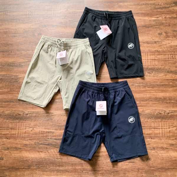 High Quality Mammut Shorts Black Logo Collection