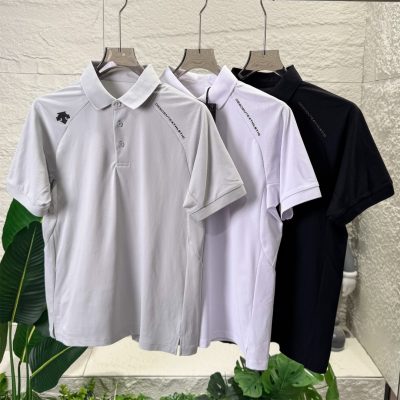 Best Selling Descente Short-Sleeved Black Urban Collection