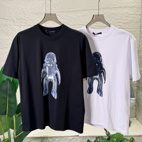 Premium Quality Louis Vuitton Short Sleeves Black Cotton Logo Collection