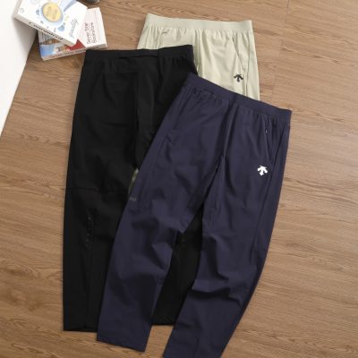 Best Selling Descente Trousers Black Casual Luxury