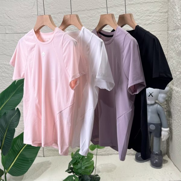 Best Selling Descente Short-Sleeved Shirts Black Silk Breathable Luxury